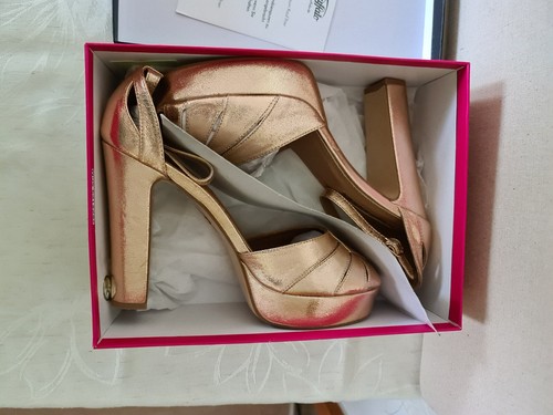 Buffalo plateau high heels - buffalo,