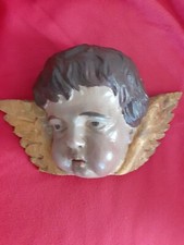 Großer barocker geflügelter