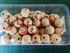 50 Holzkugeln Gesicht  sehr breites Lächeln 20 mm Durchmesser