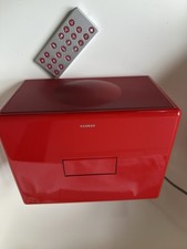 Geneva Modell S In Rot - Komplett mit Zubehör und Apple Lightning Adapter