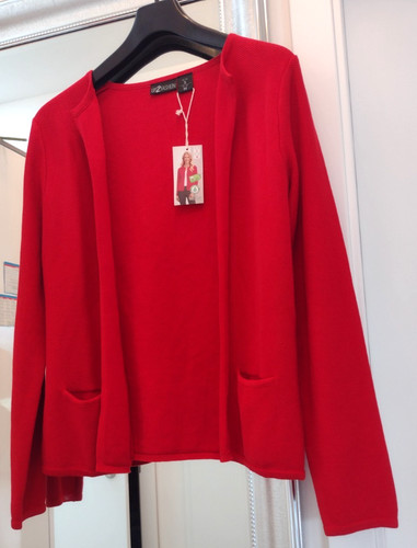 Strickjacke in gr - ,