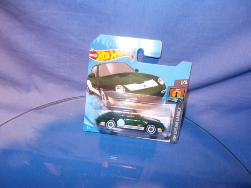 Hot wheels new - hot, 2021:"
