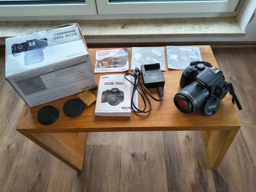 Canon eos 700 - , ef-s