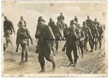 Orig. Foto AK Die Deutsche