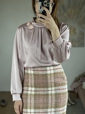 Fliederfarbene Satin Bluse