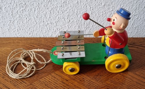 Schönes vintage ziehspielzeug - vintage,