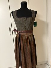 Dirndl Trachtenkleid aus