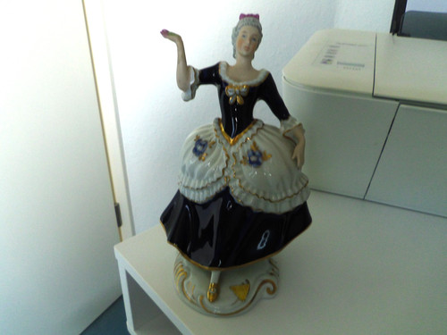 Porzellanfigur rokokotanzende - porzellanfigur,