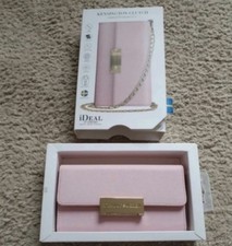 IDeal of Sweden Clutch