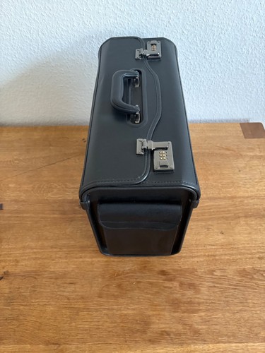 Stabiler aktenkoffer - stabiler,