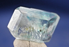 Perfekt kristallisierter Euklas von Manuelzinho, Rio Grande do Norte, Brasilien