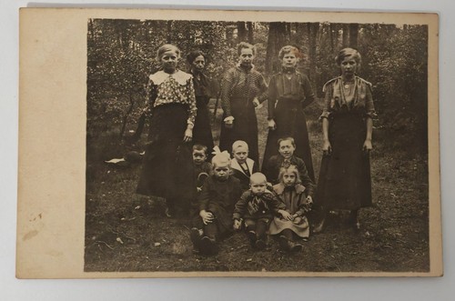 Familie kinder wald - kinder,