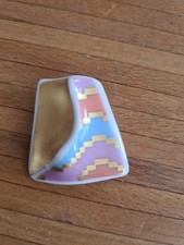 Schmuck-Brosche der Firma