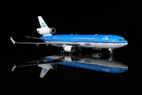 Wings mcdonnell douglas - mcdonnell,