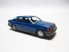 Wiking 153-5 A Mercedes 260 E Limousine- W124 - capriblau
