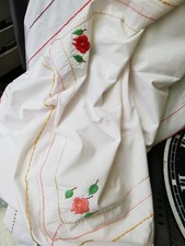 Alte Textilien--Landhaus--Tischdecke Überwurf-- Handarbeit-Weiß-