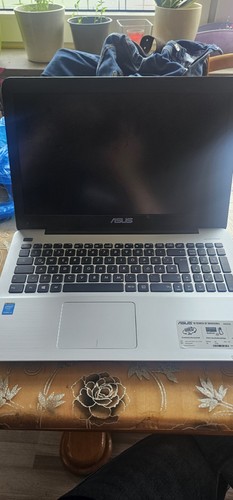 Asus f555l core defekt - f555l, i5