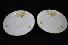 2 Wunderschöne Untertassen von Sorau Carstens Porzellan/Gelbe Blume