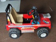 Peg Perego Kinder Elektrogeländefahrzeug "Super Adventure"