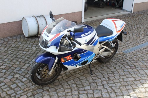 Suzuki gsx r750 srad - suzuki, 1996