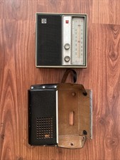 Vega 402 Kleines Kofferradio