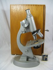 SCHÖNES  ALTES MIKROSKOP