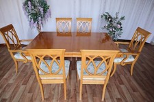 Nr.1748e Esszimmer: Tisch, 6 Stühle Ahorn, Buche Teilmassiv