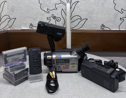 Sony ccd tr3100e - sony, /