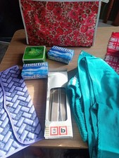 DDR Konvolut original ,3 x Seifen /Hosenträger,Wasch/Bestecktasche,Turnhose Gr.6