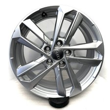 Original Audi A3 S3 8Y 17 Zoll Felgen 8Y0601025L 6,5x17 ET43 Alufelgen A3 8V