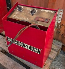 Ladegerät KFZ Batterieladegerät Starthilfe 6 12 24 Volt Absaar 30 A