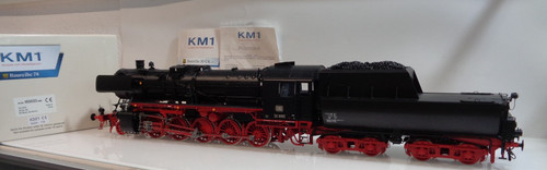 Km1 spur 105033 - spur, 1