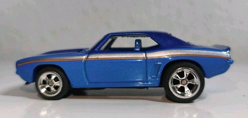 Hot wheels chevy camaro - hot,