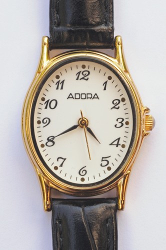 Adora ovale quarz dau - adora,,