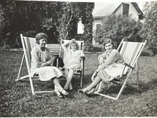 👩 Foto drei Frauen Garten