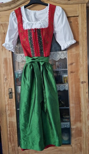 Sportalm kitzbühl dirndl mit - sportalm,