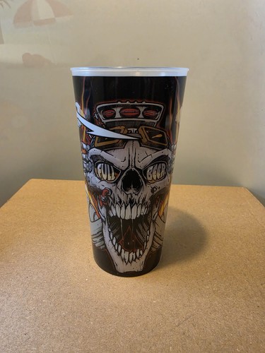 Becher metallica m72 world - metallica,