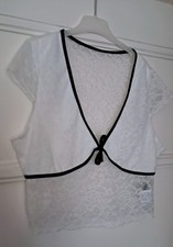 WoW! Spitzen-Crop Top, Gr.M