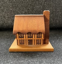 Handgefertigte Holz Tudor Haus