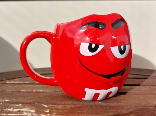 Tasse groß rot 2018 mug - m&m,
