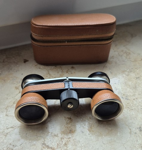 Vintage row rathenow theastar - vintage,