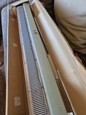 Strickmaschine Empisal Ideal