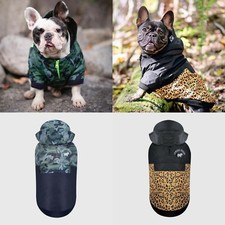 Canada Pooch Die 360 Jacke ein