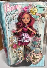 Ever after high Briar Beauty Tea Party (Box Beschädigt)