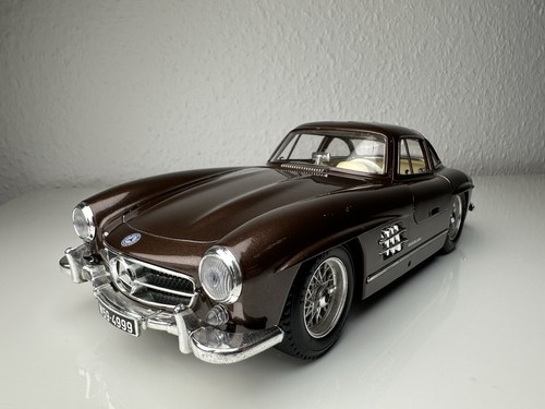 Bburago mercedes benz 300 - 1/18, mercedes-benz
