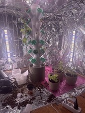 Hydroponic Tower 5-Tier Pflanzenanbausystem für Gemüse, Kräuter, Früchte