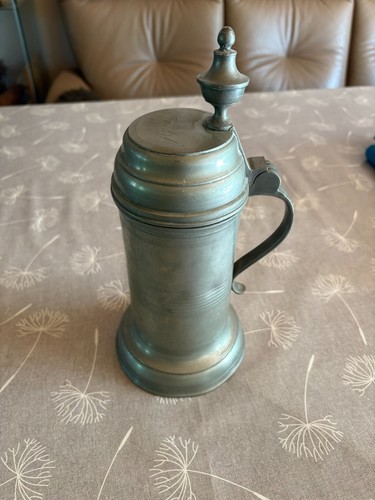 Alter bierkrug mit deckel - bierkrug,