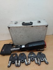 Novopress Geberit ACO 1 Akku Pressmaschine Presszange 4 x M Mapress Viega Rems