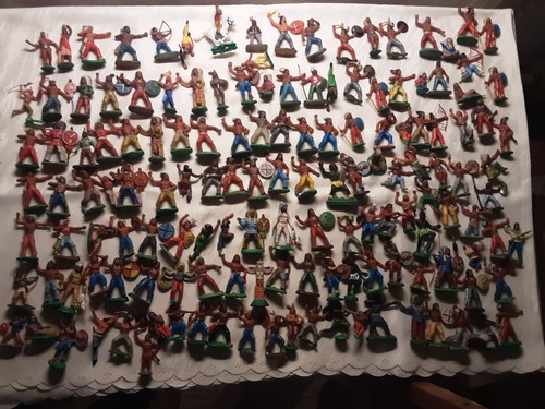 Verkaufe 170 figuren ddr gummi - figuren,