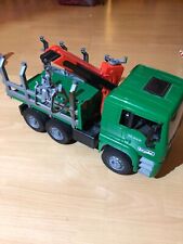 Rückewagen LKW von Bruder in kaum benuzten Zustand in dunkelgrün urotem Kranarm